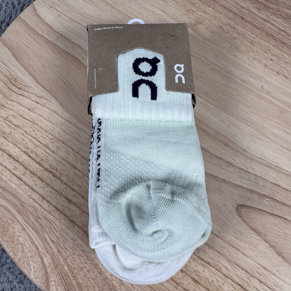 On Cloud Logo Socks Womens Size Small 7-8.5 Midnight Lima 3 Pack High Running